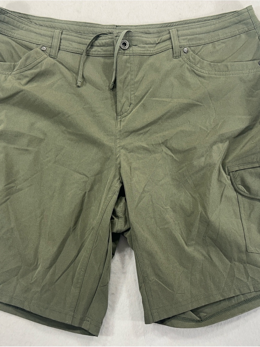 Kuhl Splash Cargo Shorts Womens 18W Olive Green Hiking Outdoor Style 6501